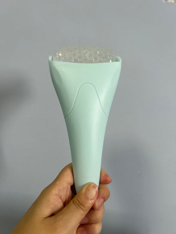 Facial Ice Roller – Cooling Face & Eye Massager
